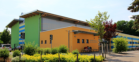 Turnhalle Außenansicht Turnhalle Außenansicht